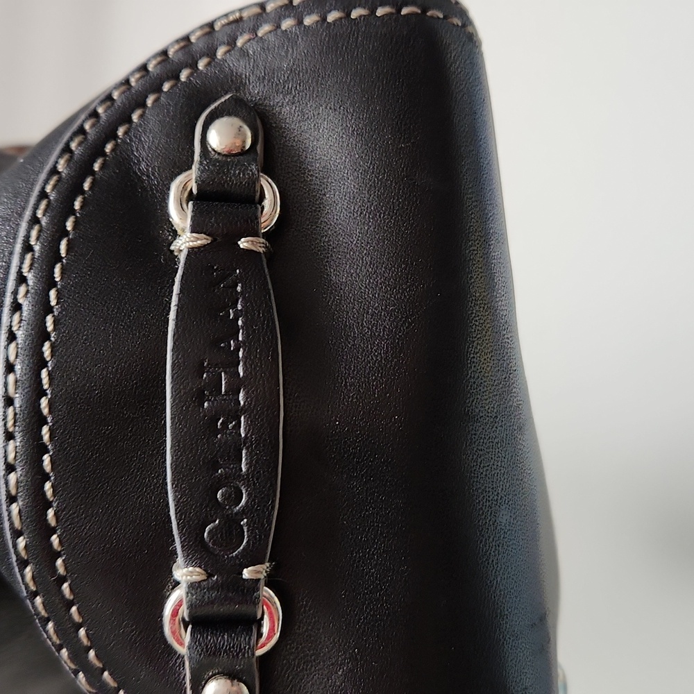 ColeHaan black leather purse - Picture 3 of 9